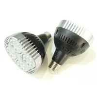 LED žárovka E27 PAR30 SR35-24, studená bílá 032603 T-LED